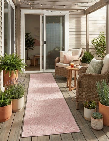 Pink Easy-Clean Trellis Textured Indoor / Outdoor Runner Rug