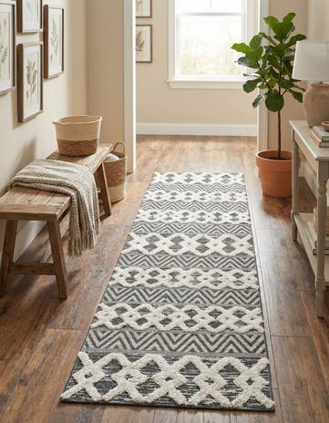 2' 3 x 8' Sabrina Soto Casa Valencia Runner Rug