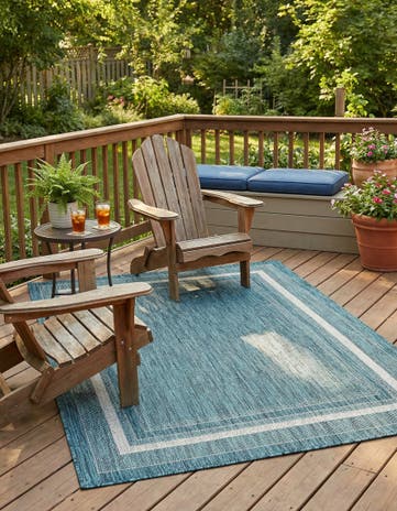 4' x 6' Easy-Clean Border Indoor / Outdoor Rug