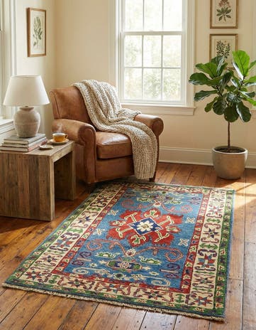 2' 10 x 4' 5 Hand Knotted Kazak Oriental Rug