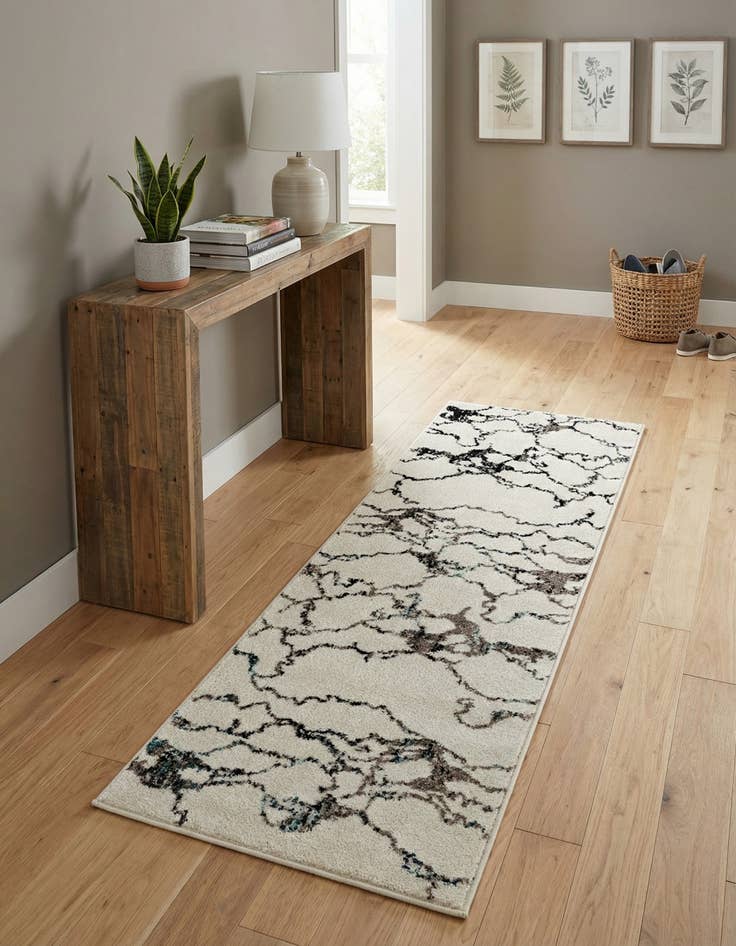 Detail image of 2' x 6' Carrington Runner Rug