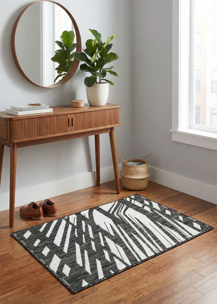 2' x 3' Easy-Clean Modern Indoor / Outdoor Rug