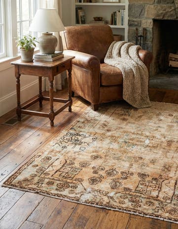3' 9 x 4' 10 Hand Knotted Ultra Vintage Persian Wool Rug