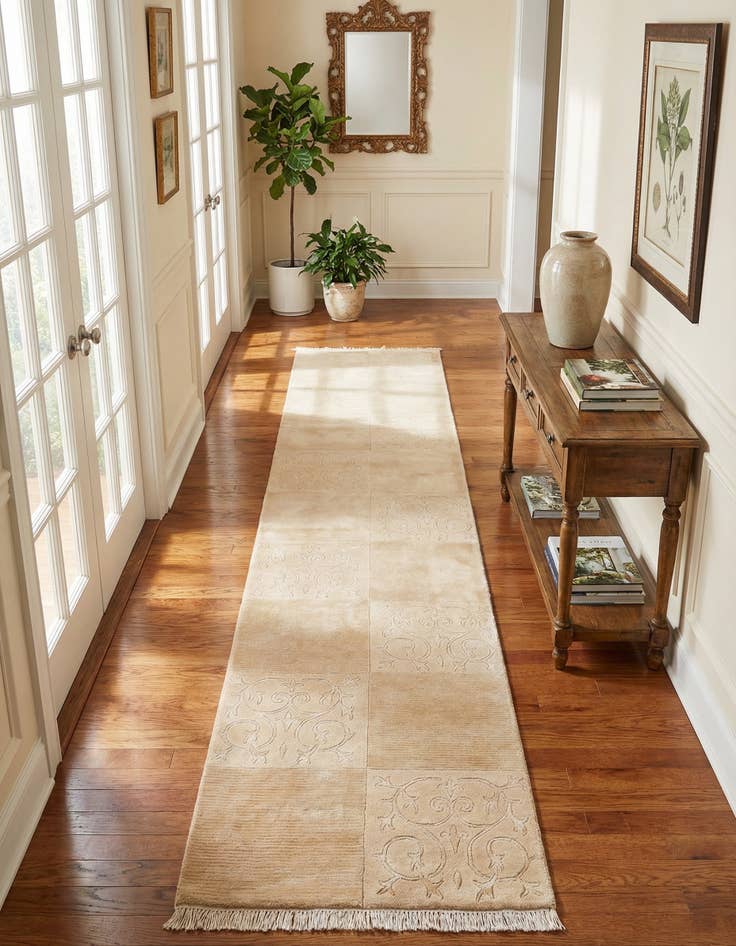 Detail image of 2' 7 x 13' Darya Runner Rug