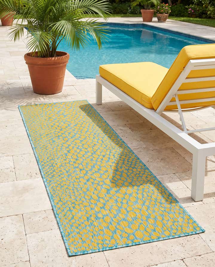 2' x 6' Easy-Clean Jill Zarin Cape Town Indoor / Outdoor Runner Rug