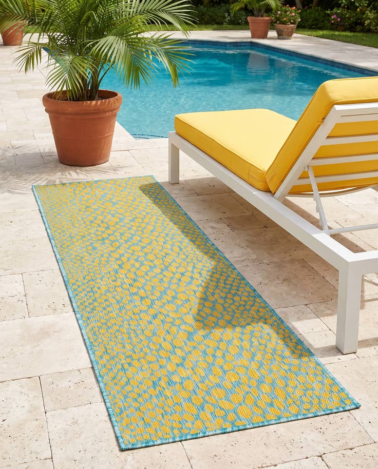 Detail image of 2' x 6' Easy-Clean Jill Zarin Cape Town Indoor / Outdoor Runner Rug