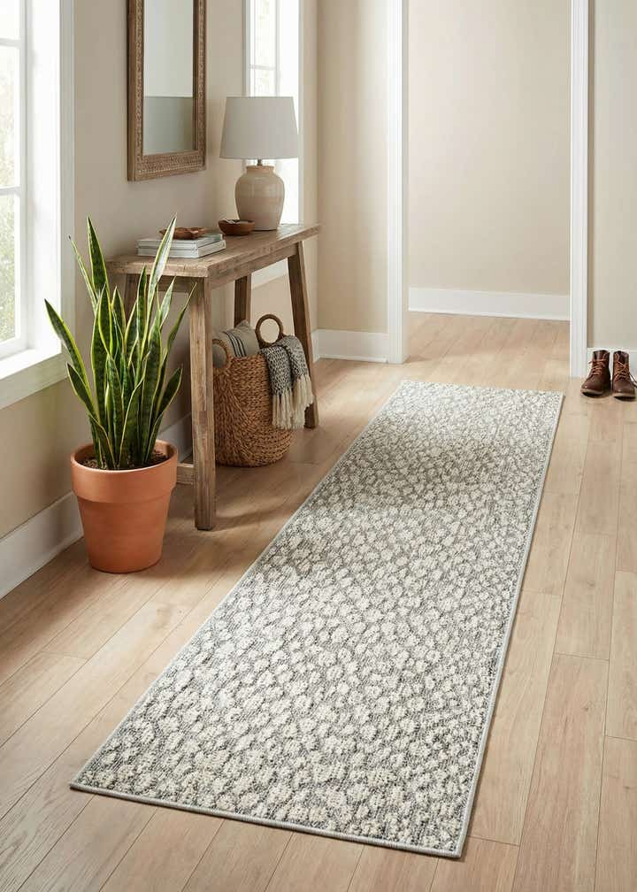 2' x 6' 1 Easy-Clean Safari Indoor / Outdoor Runner Rug