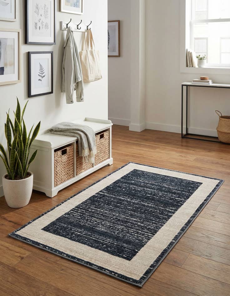 Detail image of 2' x 3' Uptown Yorkville Rug