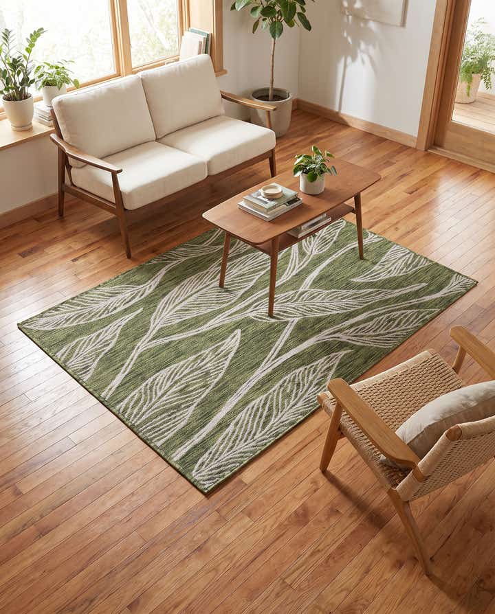 4' x 6' Easy-Clean Botanical Indoor / Outdoor Rug