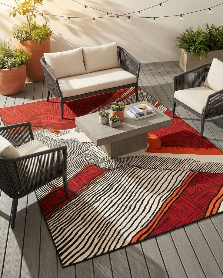 Detail image of 8' x 10' Easy-Clean Modern Indoor / Outdoor Rug