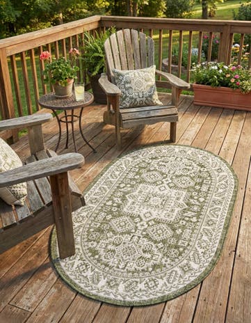 3' x 5' 3 Easy-Clean Aztec Indoor / Outdoor Oval Rug