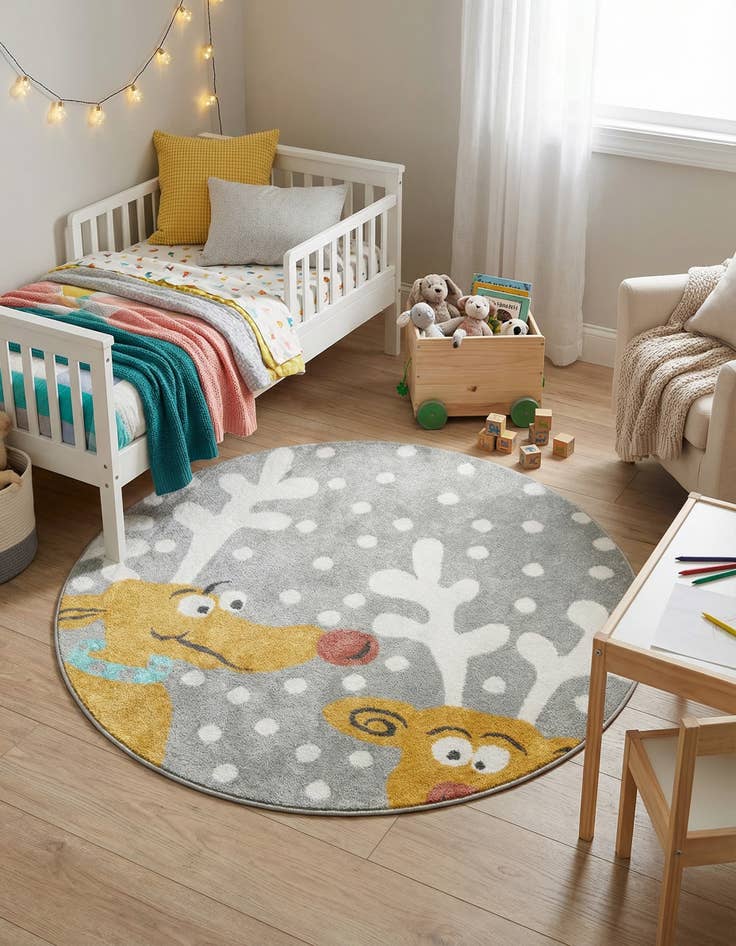 Detail image of 5' 1 x 5' 1 Reindeer Whimsy Kids Round Rug