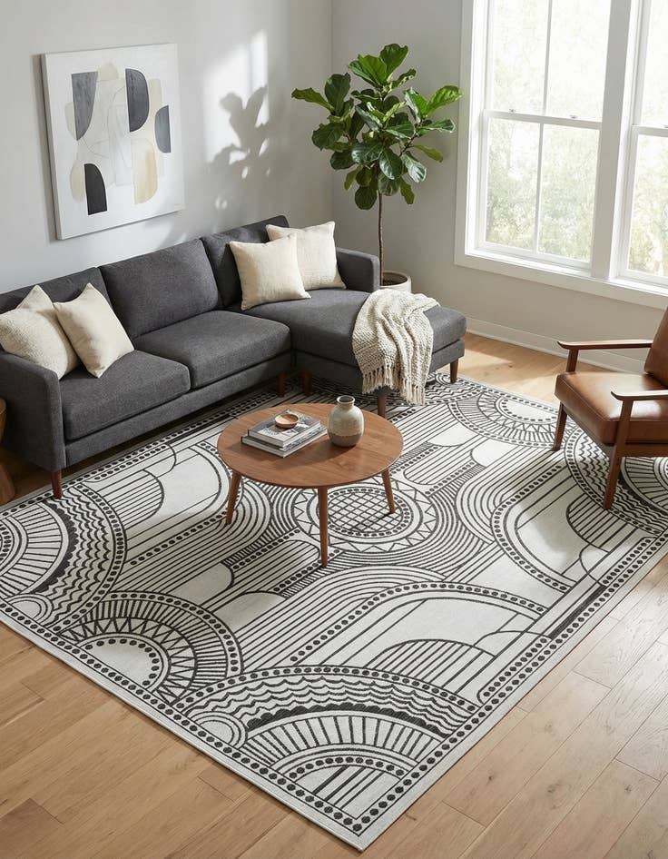 Detail image of 9' x 12' Easy-Clean Traditional Indoor / Outdoor Rug