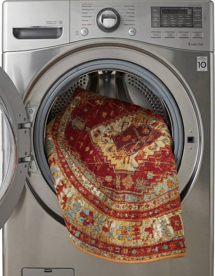 Detail image of  3' x 3'  Washable Traditional Indoor / Outdoor Round Rug