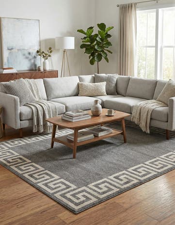 7' x 10' Hera Rug
