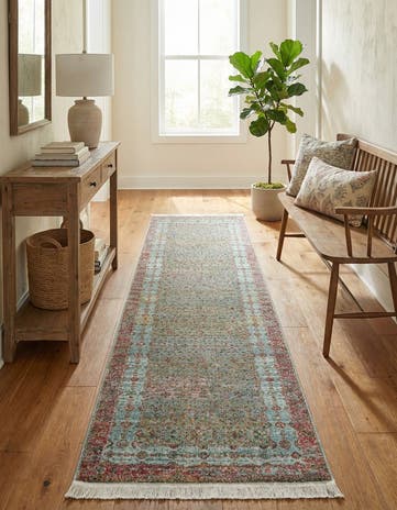 2' 7 x 10' Santiago Runner Rug
