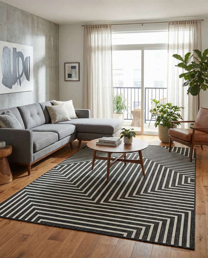 6' x 9' Easy-Clean Modern Indoor / Outdoor Rug