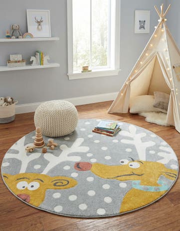 7' 10 x 7' 10 Reindeer Whimsy Kids Round Rug