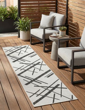 2' x 8' Easy-Clean Modern Indoor / Outdoor Runner Rug