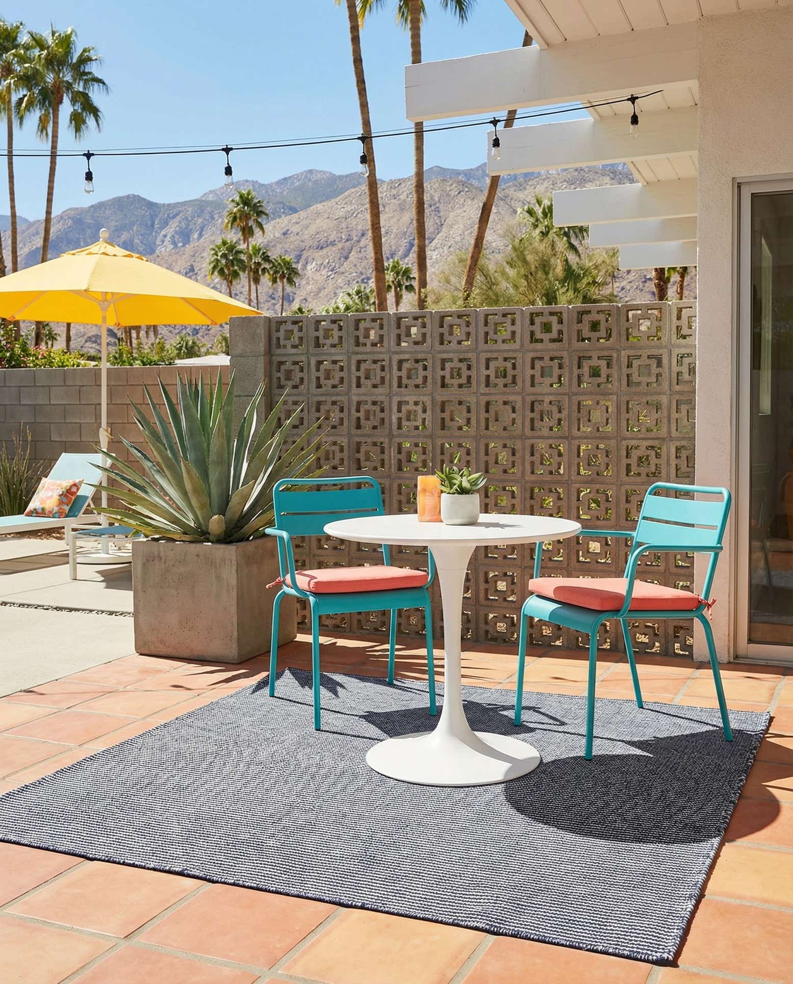 5' 1 x 5' 1 Easy-Clean Jill Zarin Palm Springs Indoor / Outdoor Square Rug