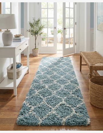 2' 7 x 12' Trellis Shag Runner Rug