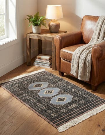 2' 7 x 3' 10 Hand Knotted Bokhara Oriental Wool Rug