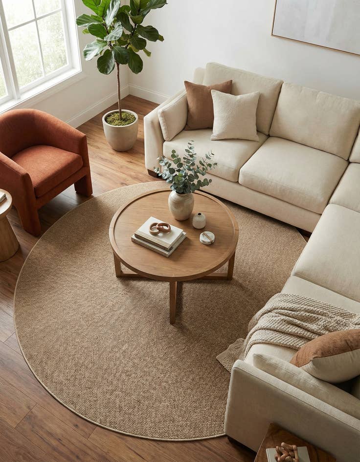 Detail image of  7' 10 x 7' 10  Washable Solid Indoor / Outdoor Round Rug