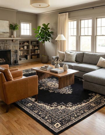 Black Amaya Rug