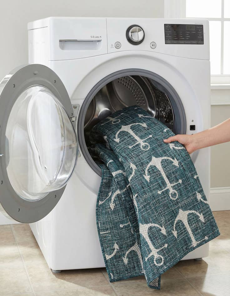 Detail image of 3' x 5' 3  Washable Coastal Indoor / Outdoor Rug