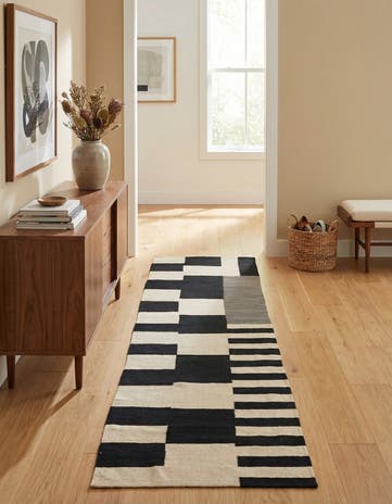 2' 9 x 9' 7 Hand Woven Kilim Modern Wool Runner Rug