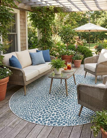 7' 10 x 10' Easy-Clean Jill Zarin Cape Town Indoor / Outdoor Oval Rug