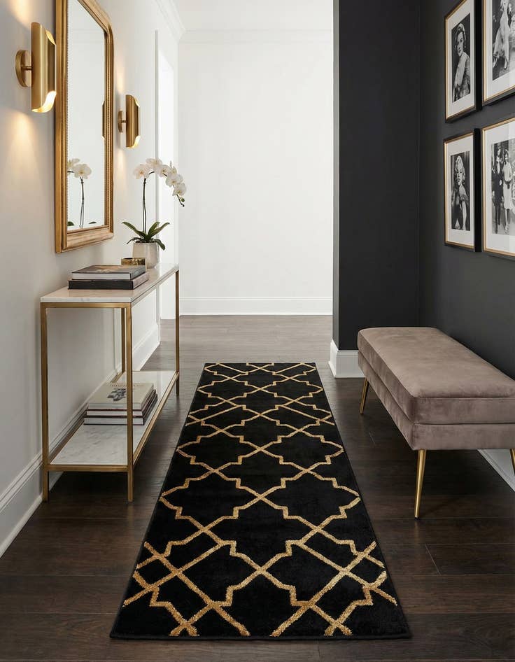 Detail image of  2' x 6'  Marilyn Monroe™ Glam Trellis Runner Rug