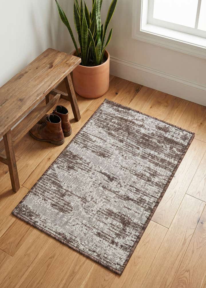 2' x 3' Easy-Clean Modern Indoor / Outdoor Rug