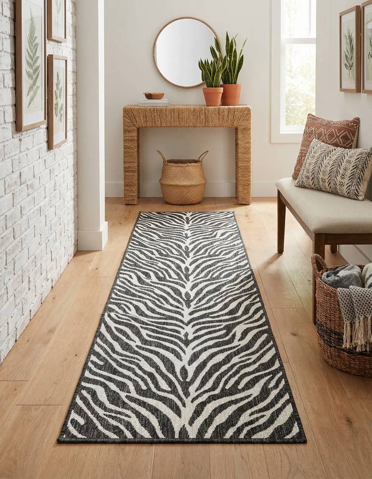 Detail image of  2' x 8'  Washable Safari Indoor / Outdoor Runner Rug