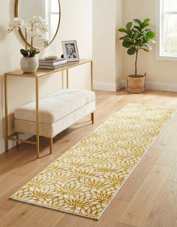 White Gold Marilyn Monroe™ Glam Dahlia Runner Rug