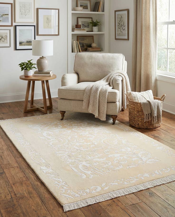 Detail image of 3' 11 x 5' 11 Hand Knotted Darya Wool Rug