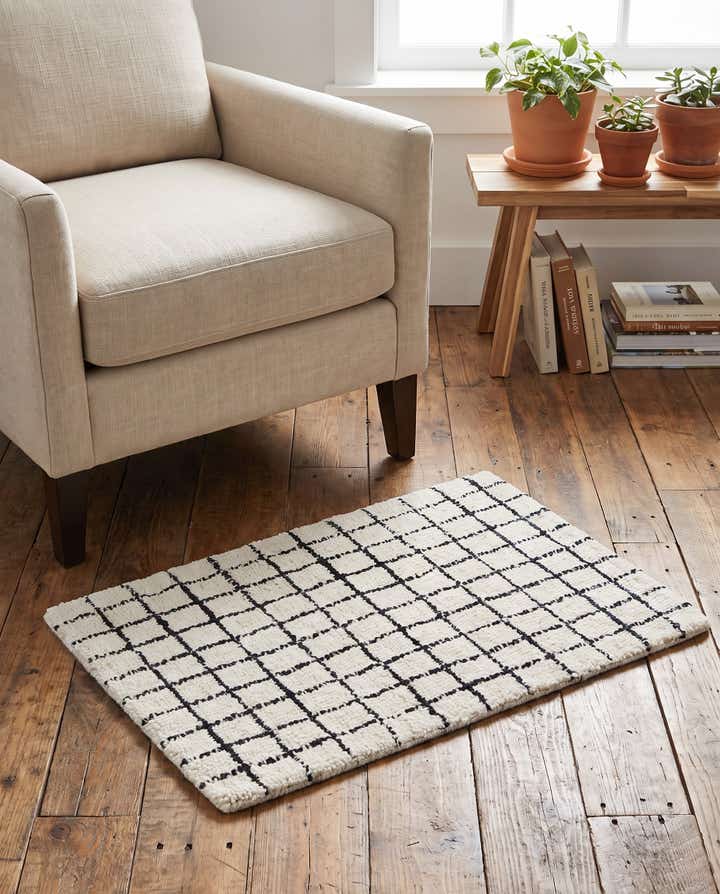 2' x 3' 1 Heritage Line Wool Rug