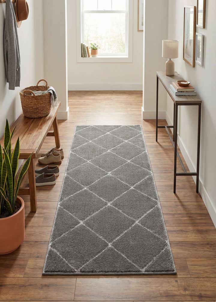 2' x 5' Vogue Geo Runner Rug