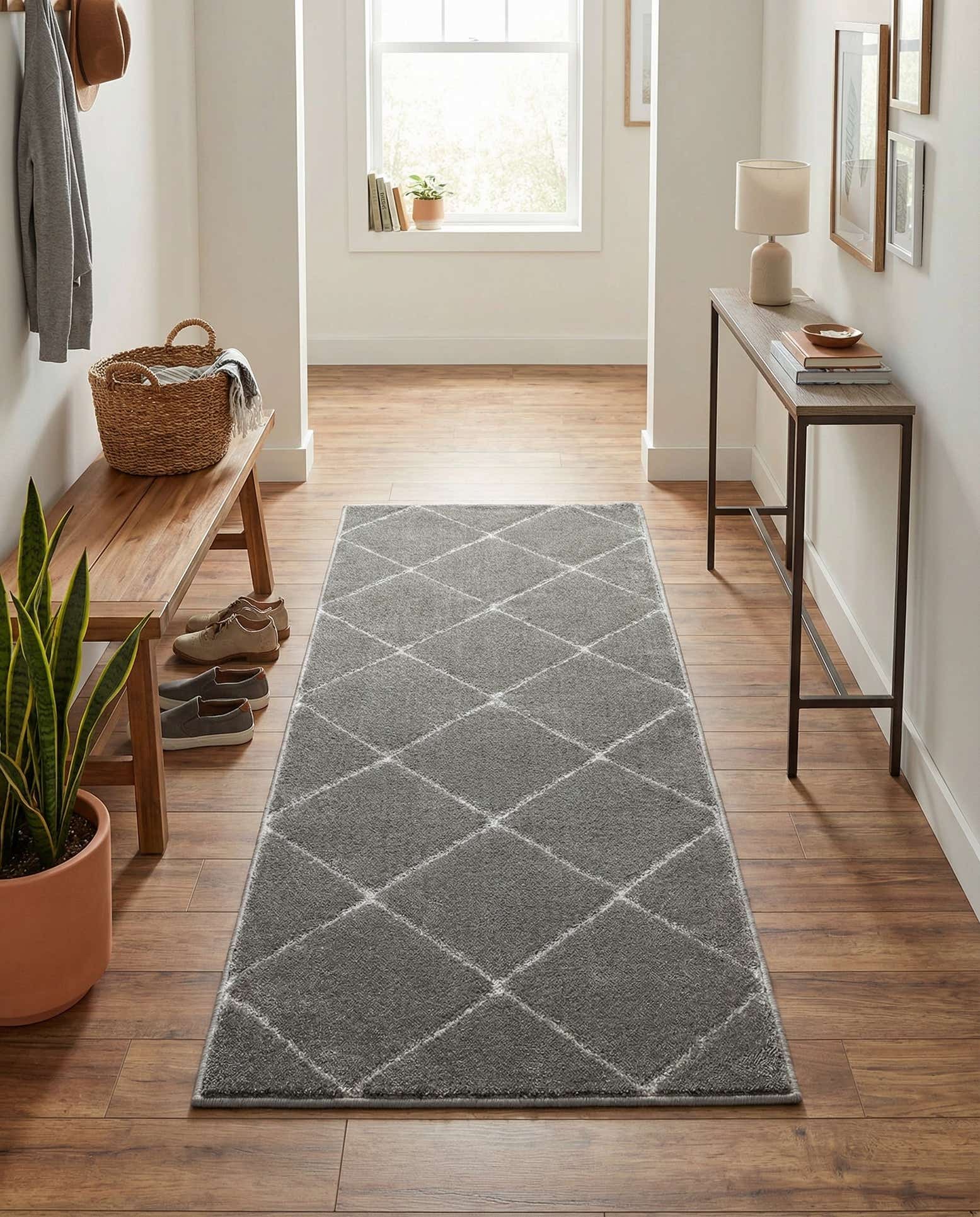 2' x 5' Vogue Geo Runner Rug