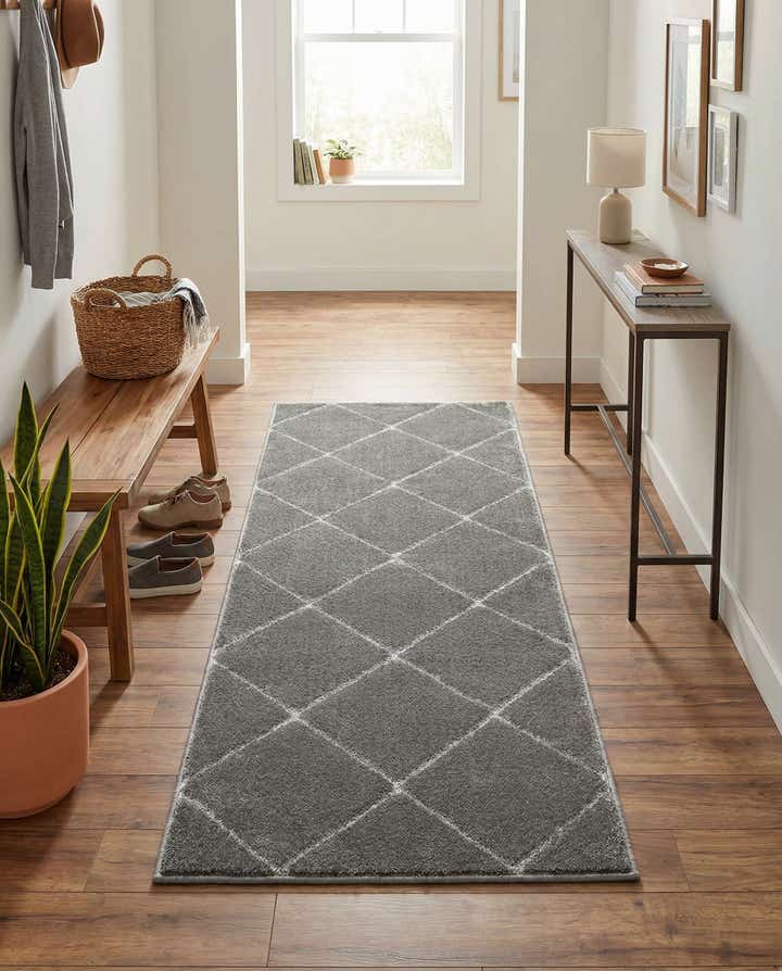 2' x 5' Vogue Geo Runner Rug