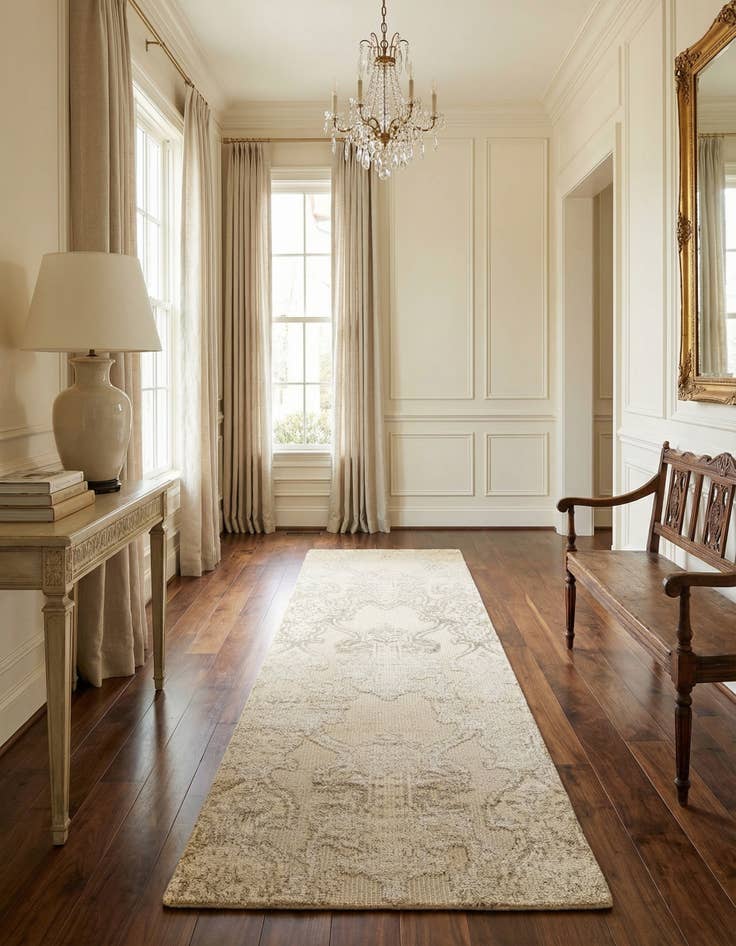 Detail image of 2' 8 x 8' 8  Hand Knotted Darya Runner Rug