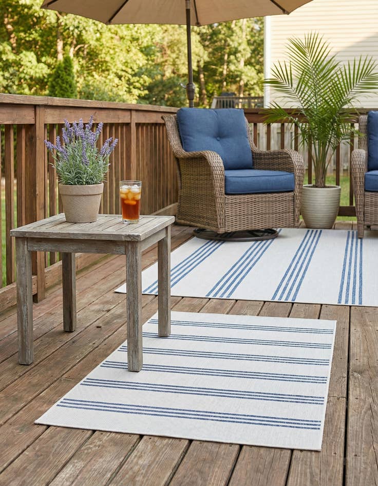 Detail image of 1' 4 x 1' 4  Washable Jill Zarin Anguilla Indoor / Outdoor Sample Rug