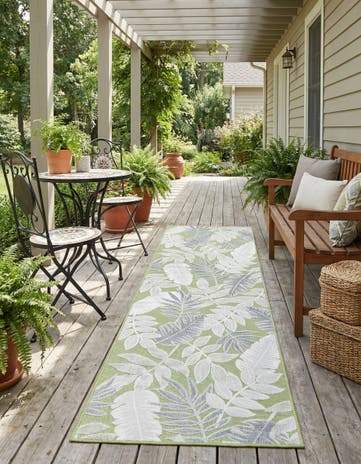 Green Easy-Clean Botanical Indoor / Outdoor Runner Rug
