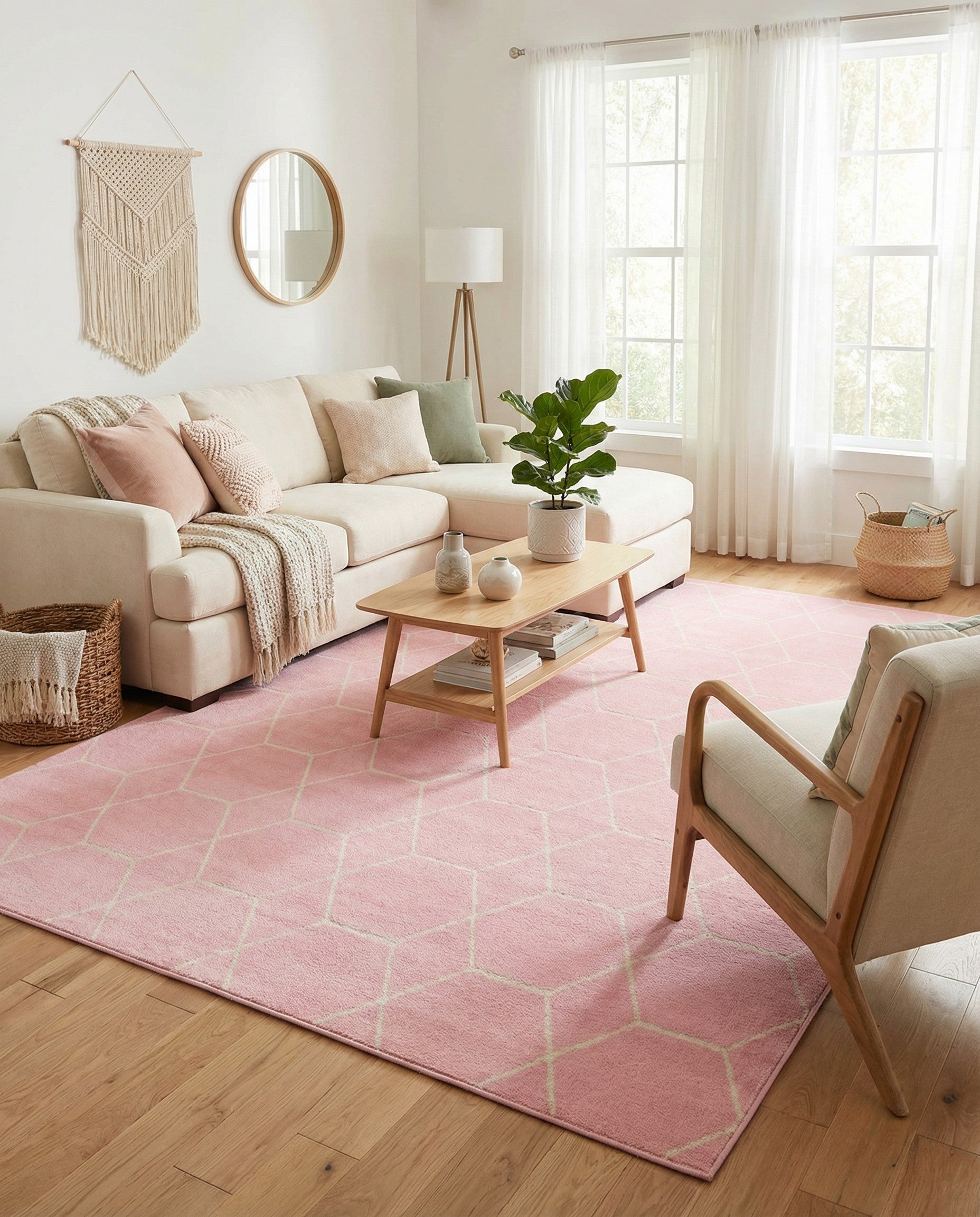  9' x 12' Lattice Frieze Rug