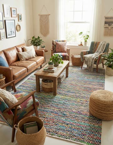 7' 1 x 10' Hand Woven Chindi Chevron Rug