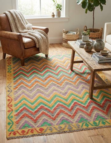 4' 2 x 5' 8 Hand Woven Kilim Maymana Wool Rug