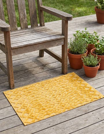2' x 3' Easy-Clean Trellis Textured Indoor / Outdoor Rug