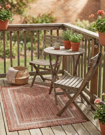 2' x 3' 1 Easy-Clean Border Indoor / Outdoor Rug