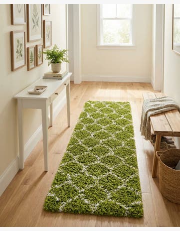 Green Trellis Shag Runner Rug