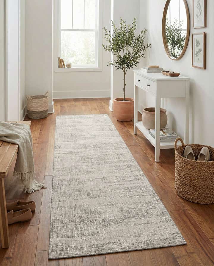 2' 7 x 10' Easy-Clean Modern Indoor / Outdoor Runner Rug